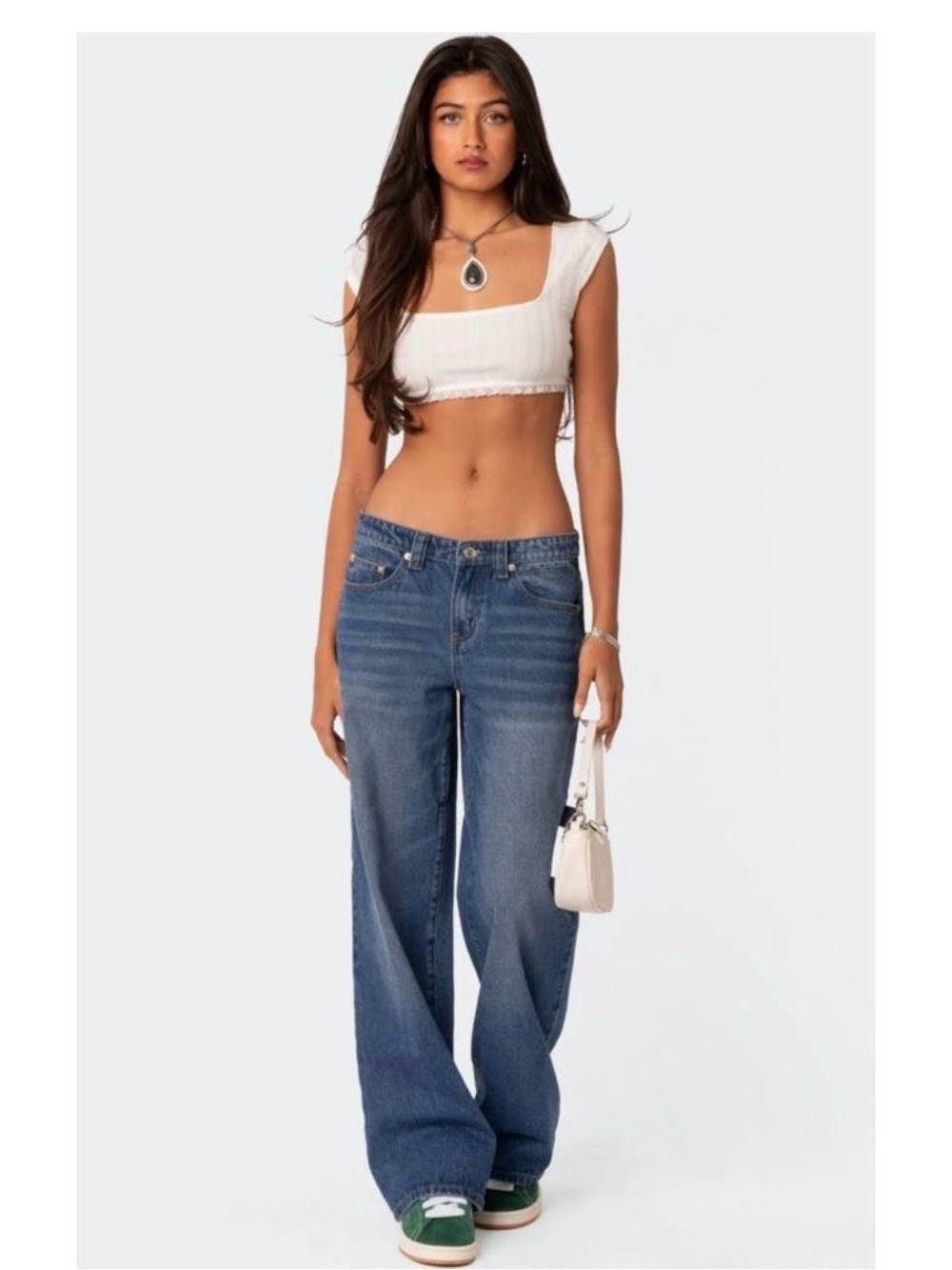 Edikted low rise cargo wide leg jean women’s size Medium